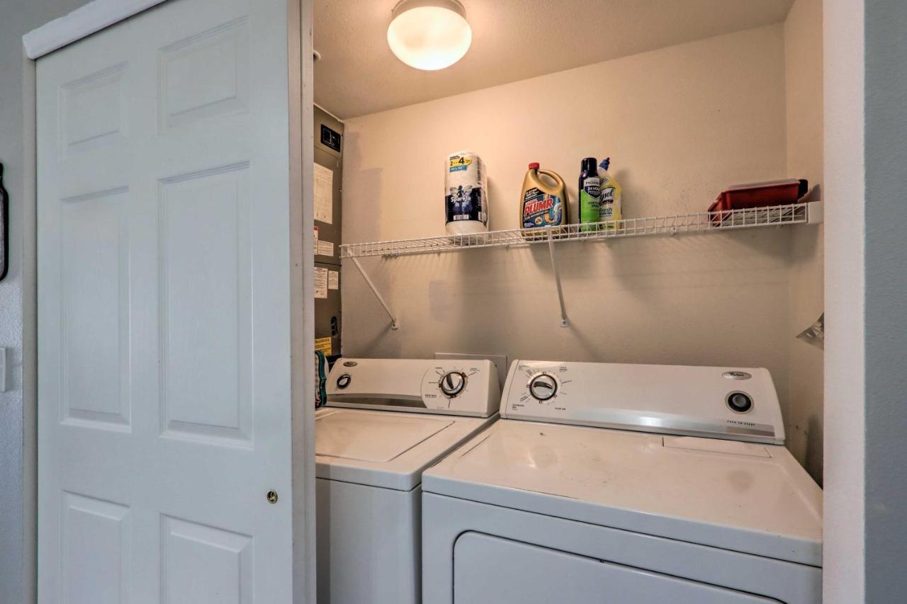 Step-Free Camdenton Condo With Boat Ramp, Dock, Slip Eksteriør bilde
