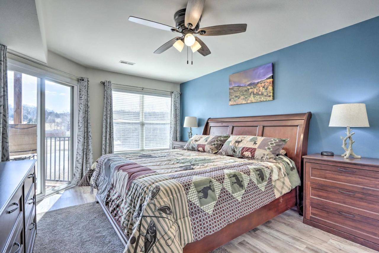 Step-Free Camdenton Condo With Boat Ramp, Dock, Slip Eksteriør bilde