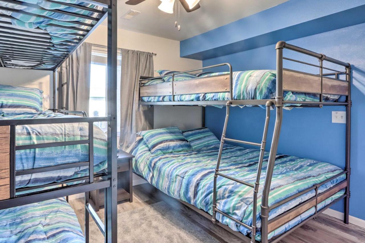 Step-Free Camdenton Condo With Boat Ramp, Dock, Slip Eksteriør bilde