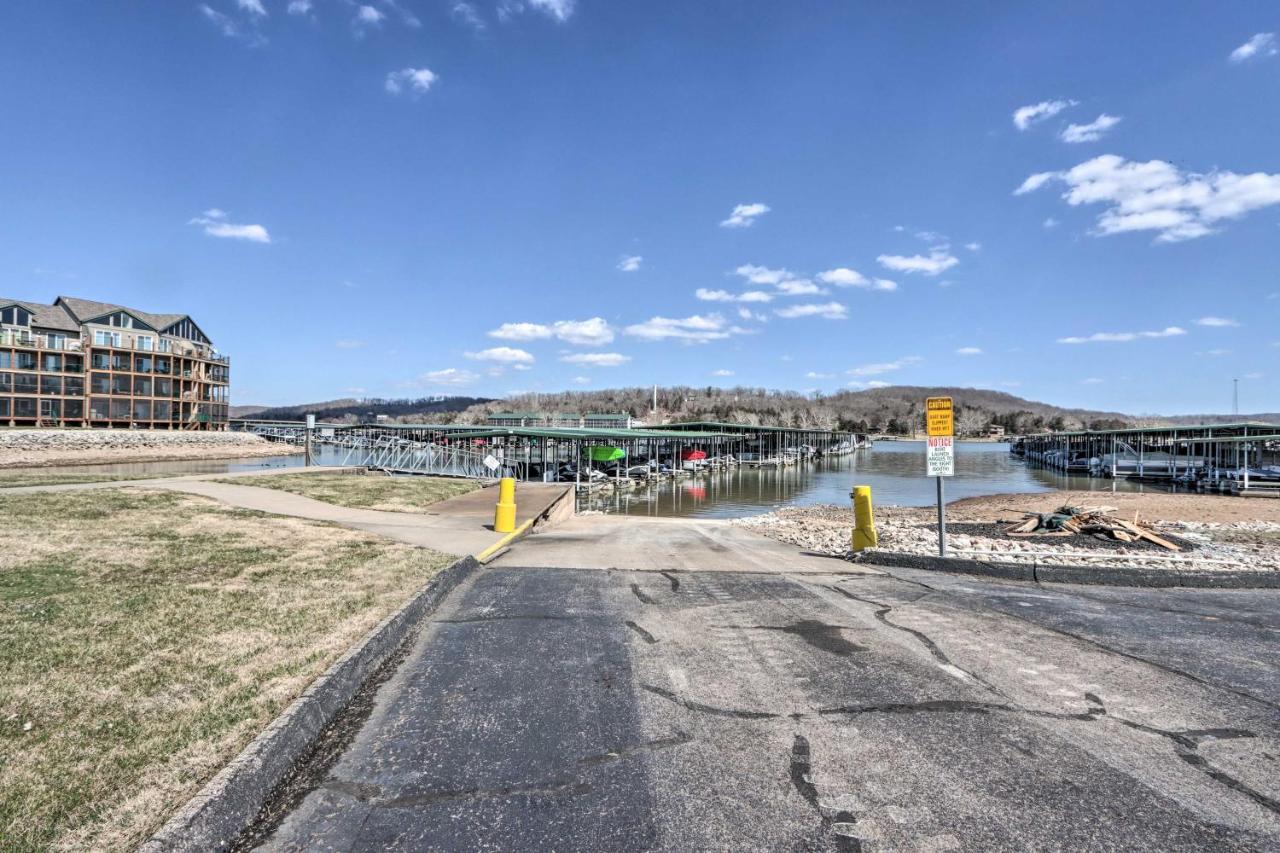 Step-Free Camdenton Condo With Boat Ramp, Dock, Slip Eksteriør bilde