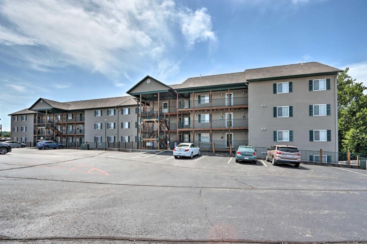 Step-Free Camdenton Condo With Boat Ramp, Dock, Slip Eksteriør bilde