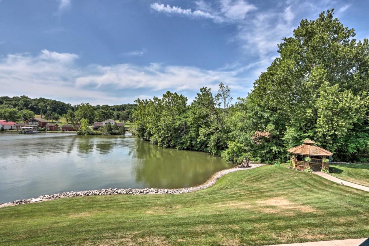 Step-Free Camdenton Condo With Boat Ramp, Dock, Slip Eksteriør bilde